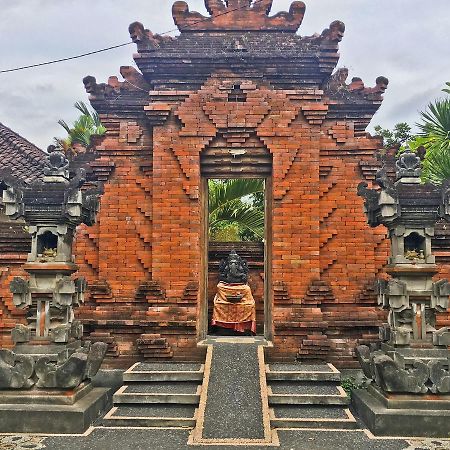 Wana Ukir Ubud Hotel Exterior photo