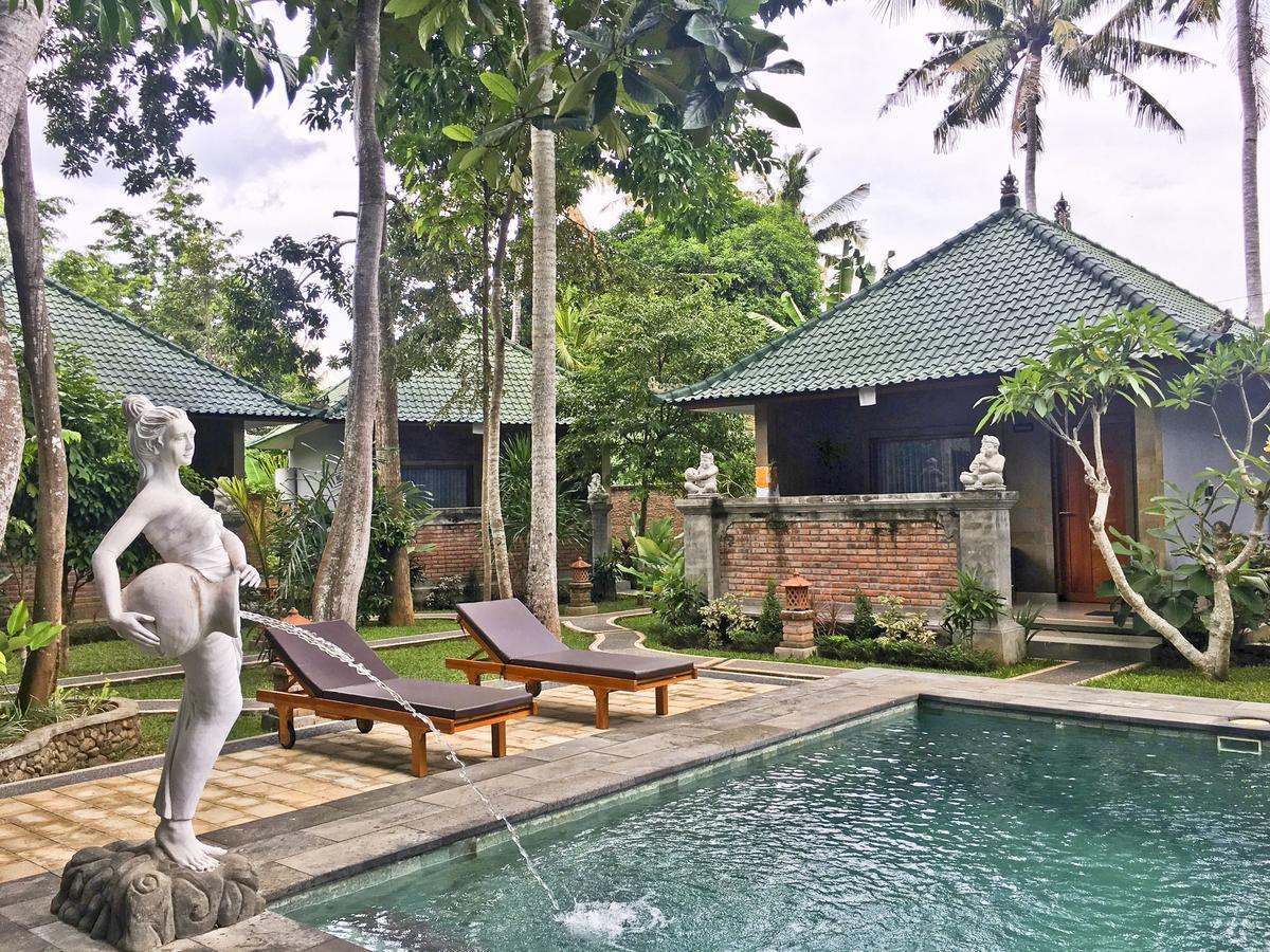 Wana Ukir Ubud Hotel Exterior photo