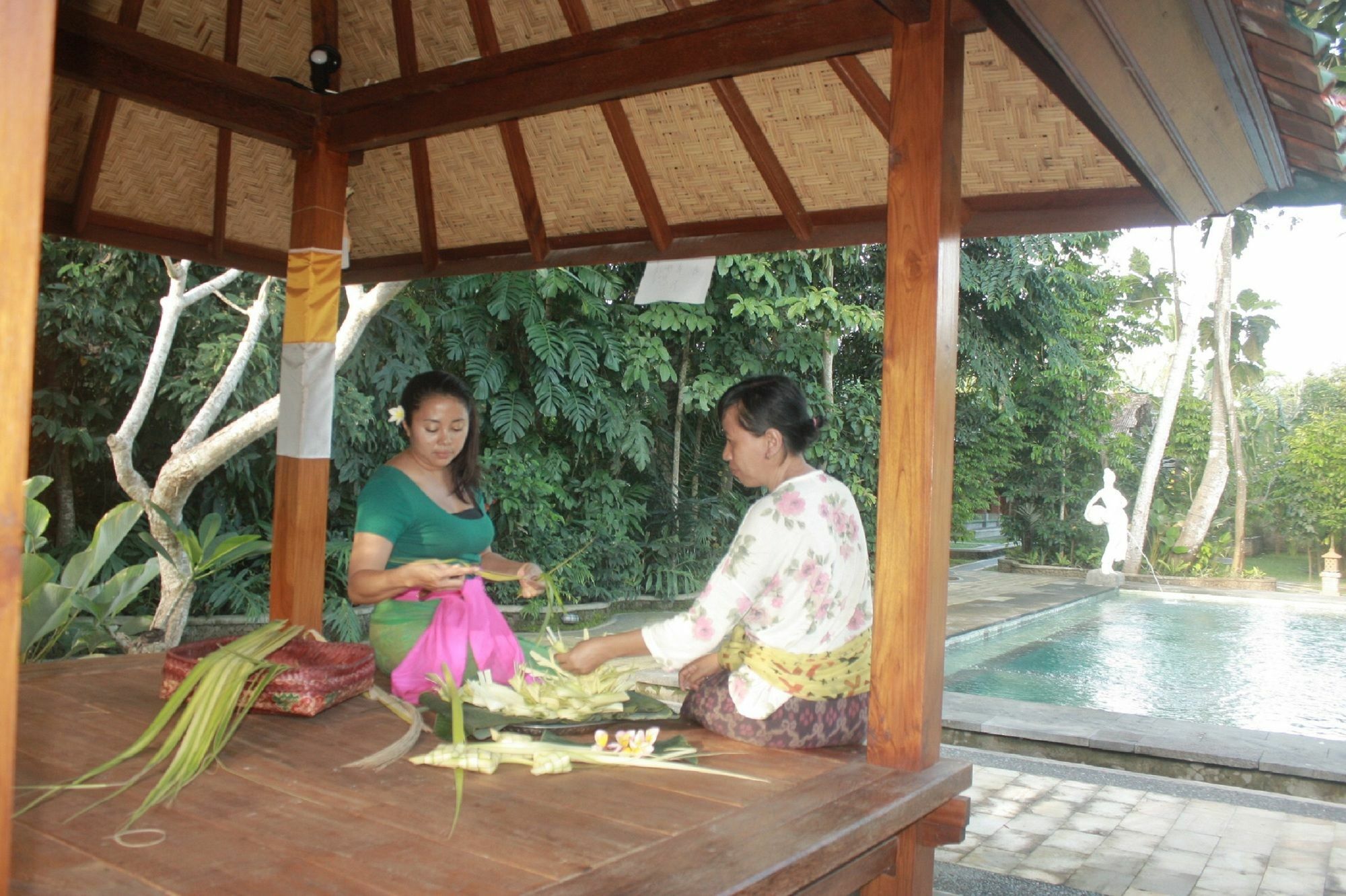 Wana Ukir Ubud Hotel Exterior photo